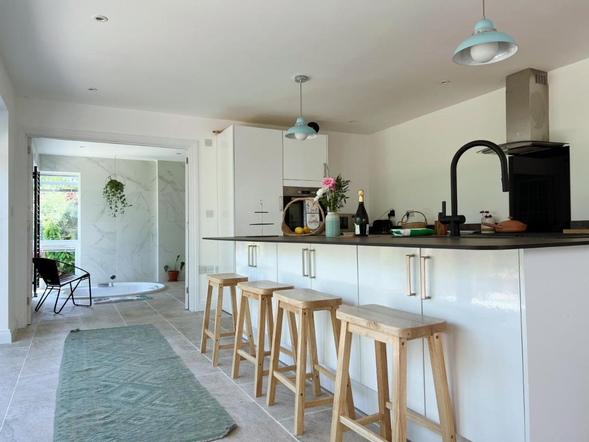 Shan Mu Inn Deluxe Hot-Tub Seaview Apartment ニューリン エクステリア 写真